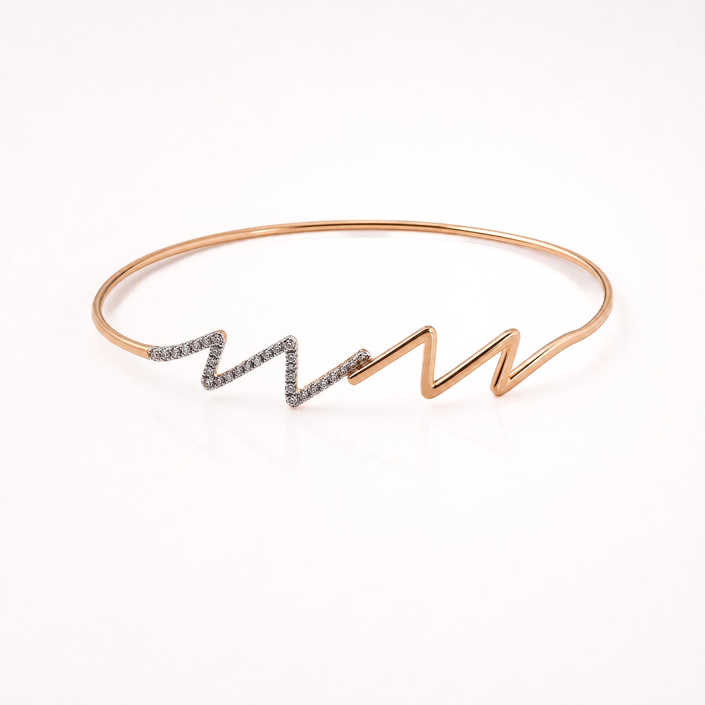 Heartbeat Line Diamond Bangle