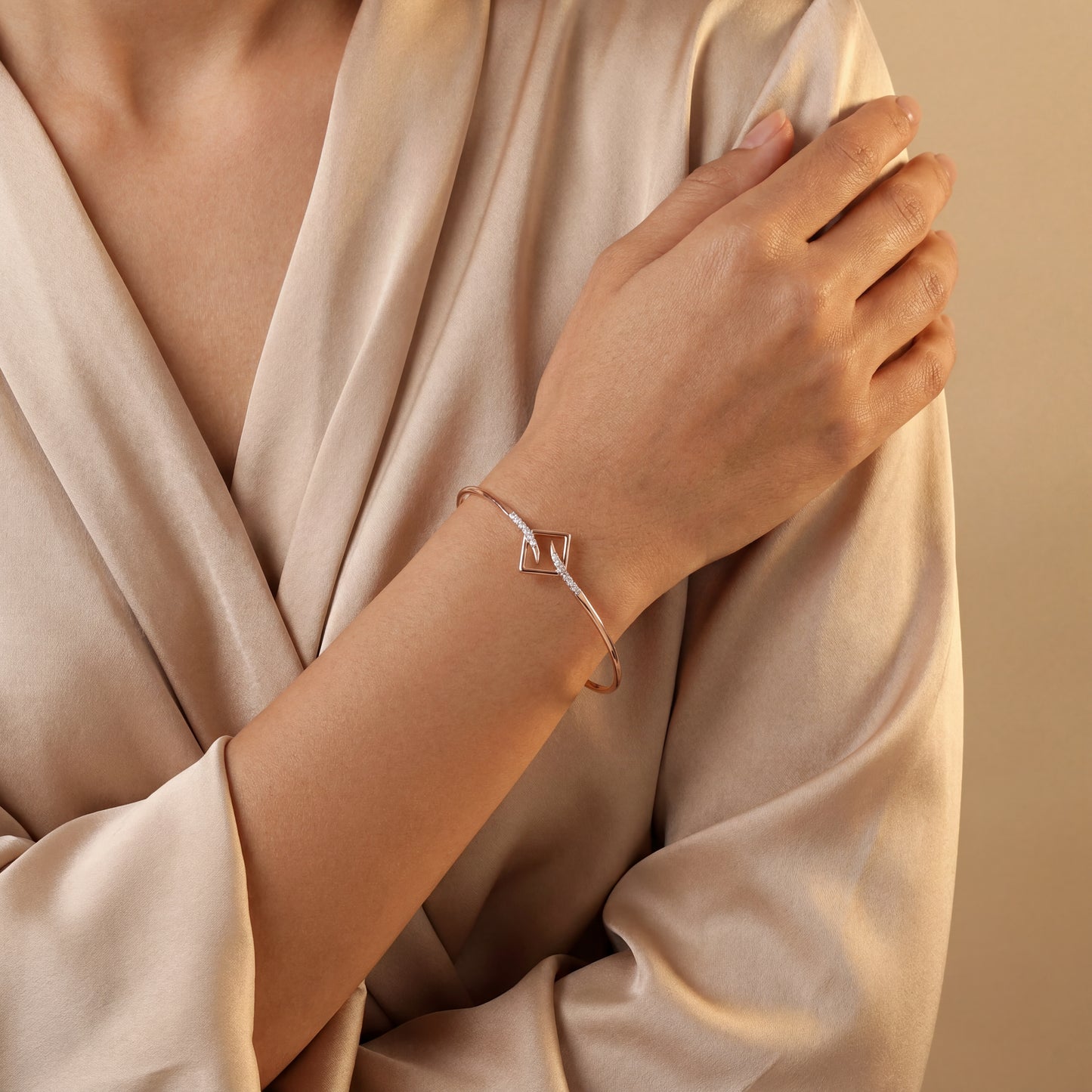 Rhombus Diamond Bangle