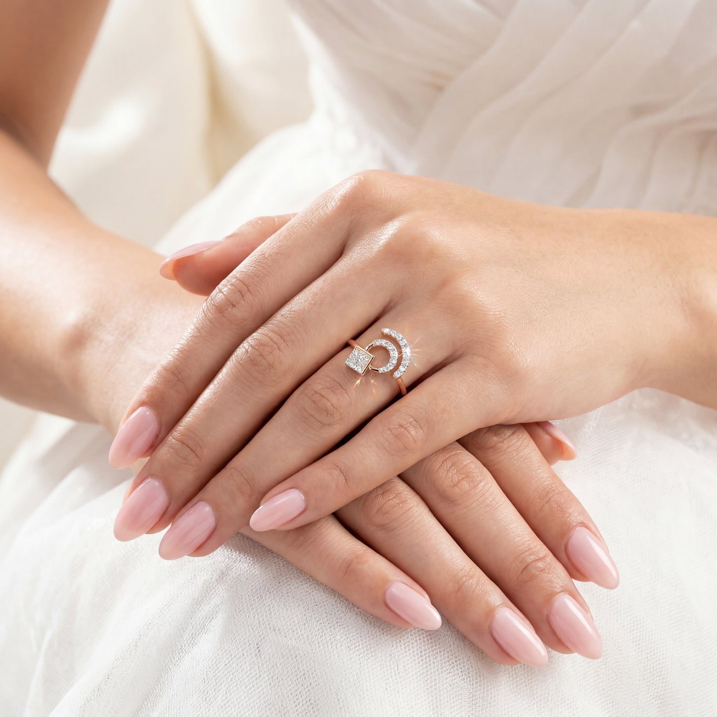 Dainty ring inspired by celestial body