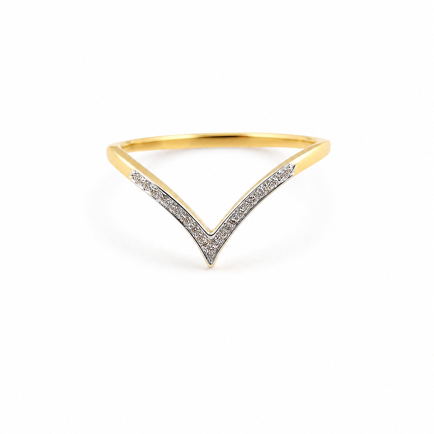 Fusion of Tradition and Trend Natural Diamond Ring