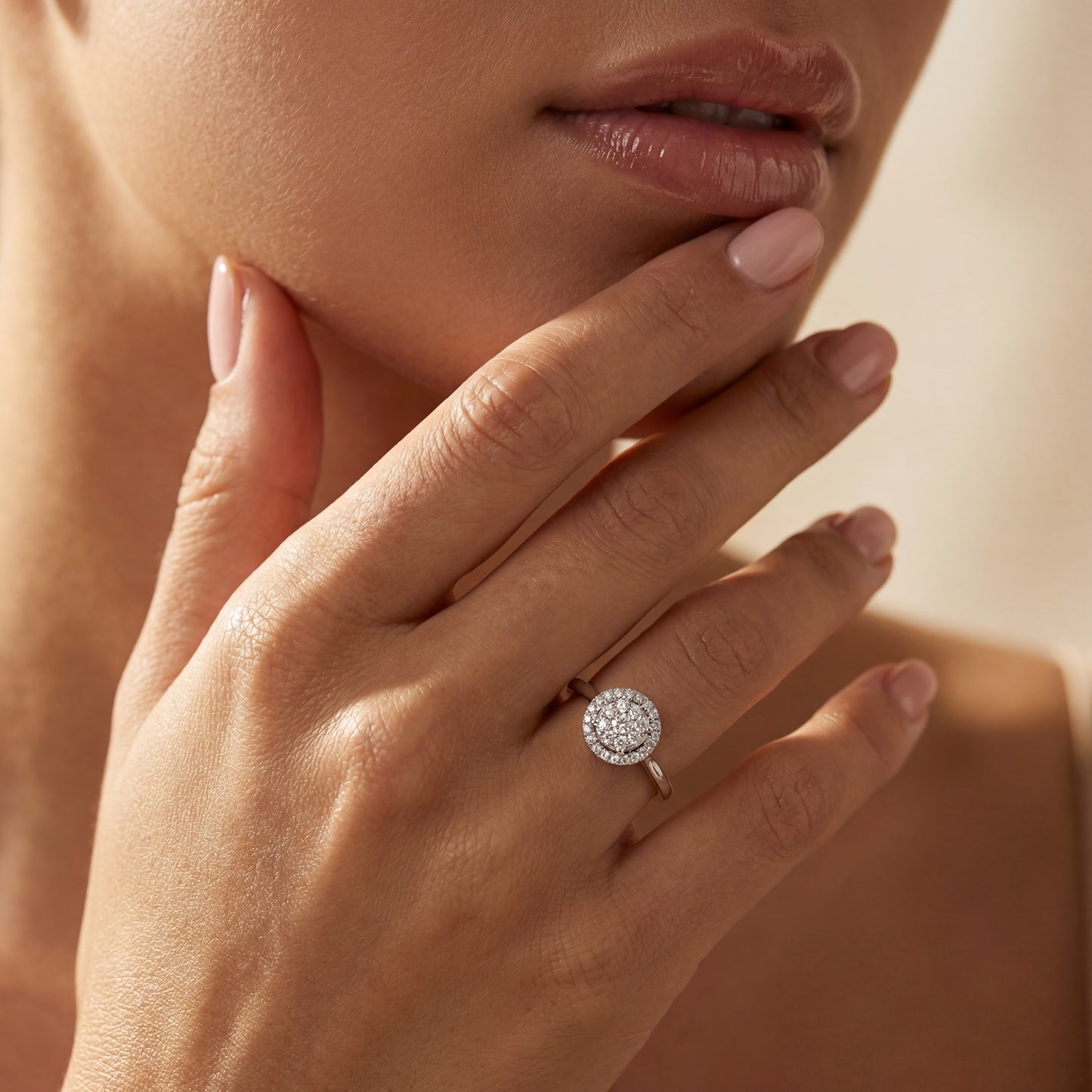 Round Studded Natural Diamond Ring