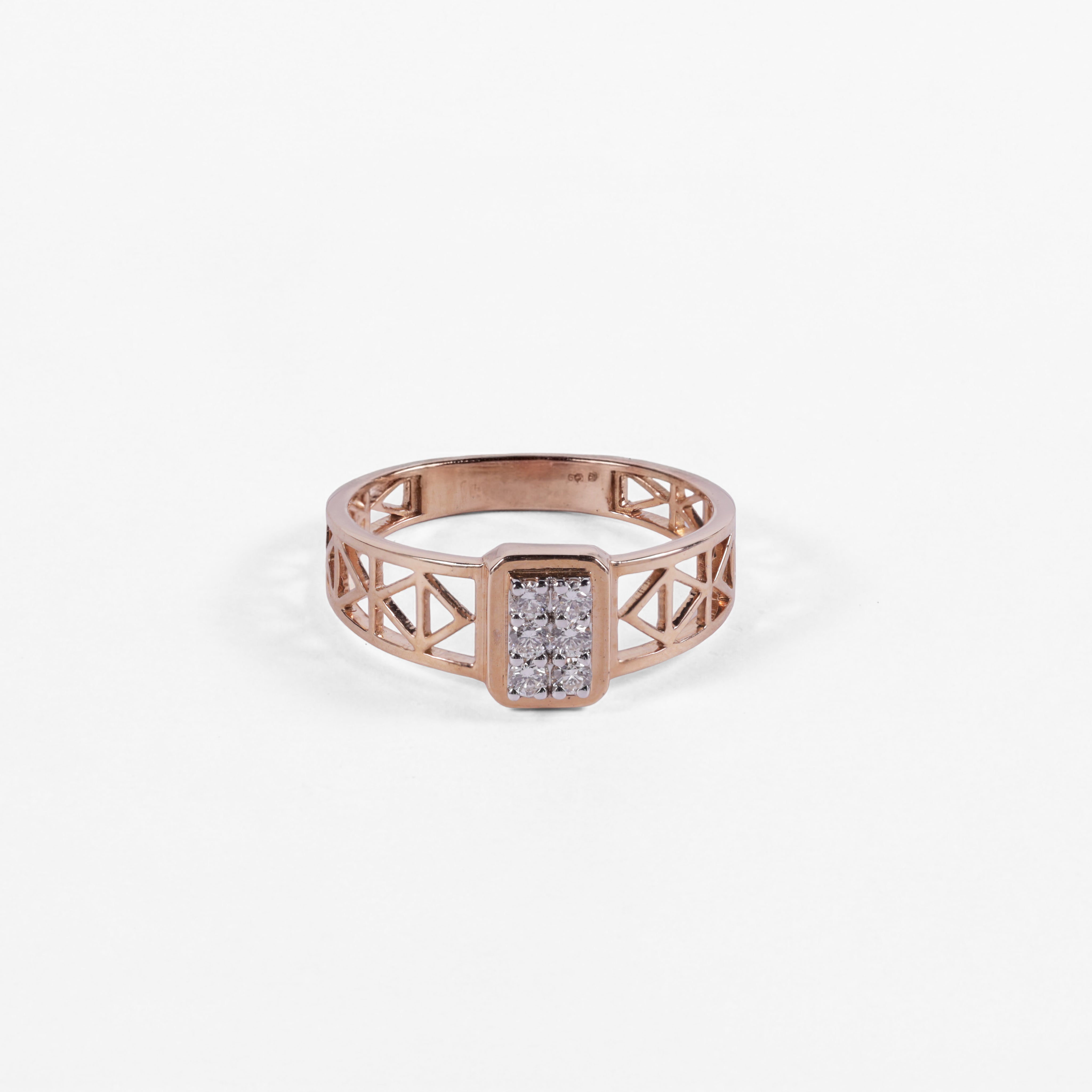 Filigree Cutout Diamond Ring