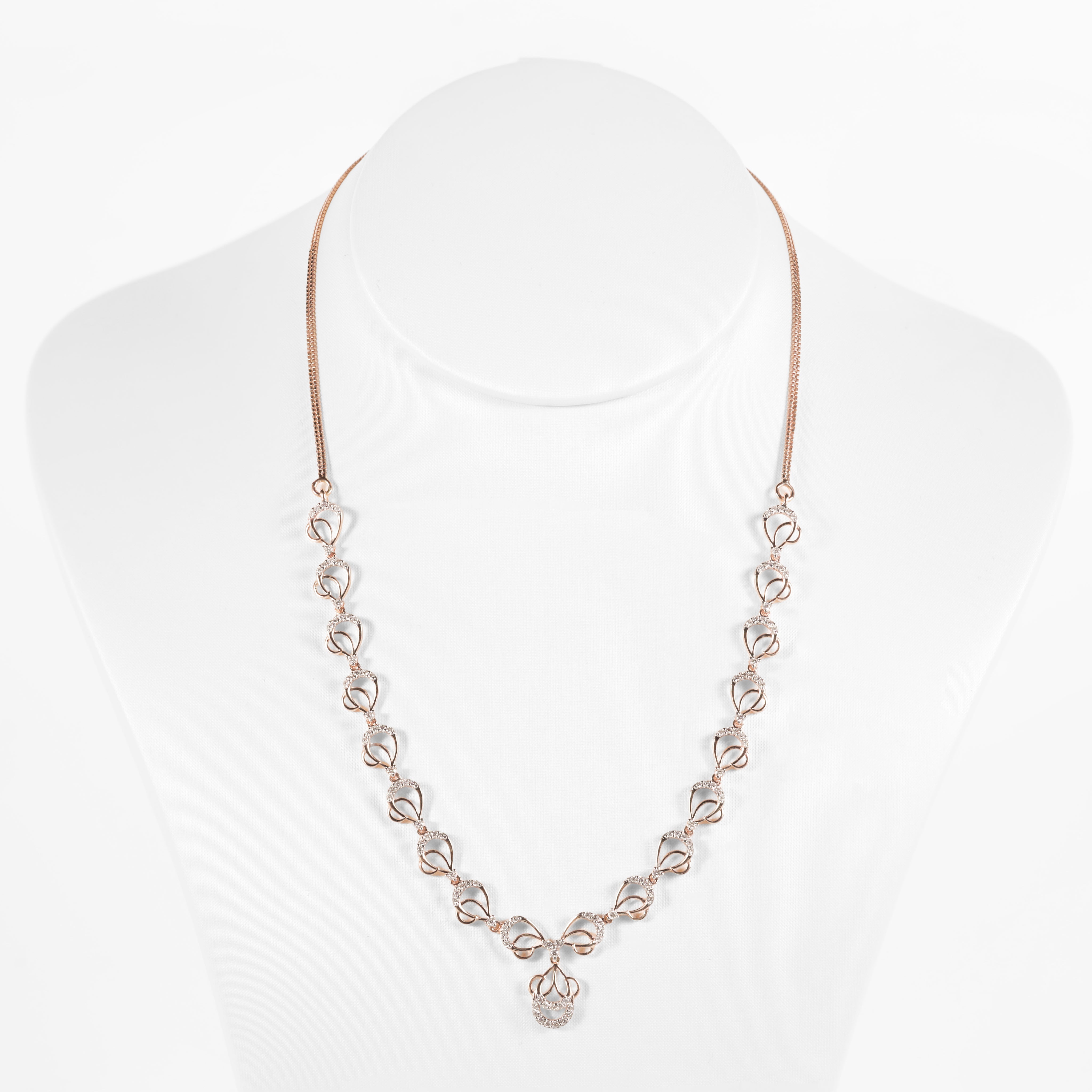 Graduated Rosette Diamond Necklace