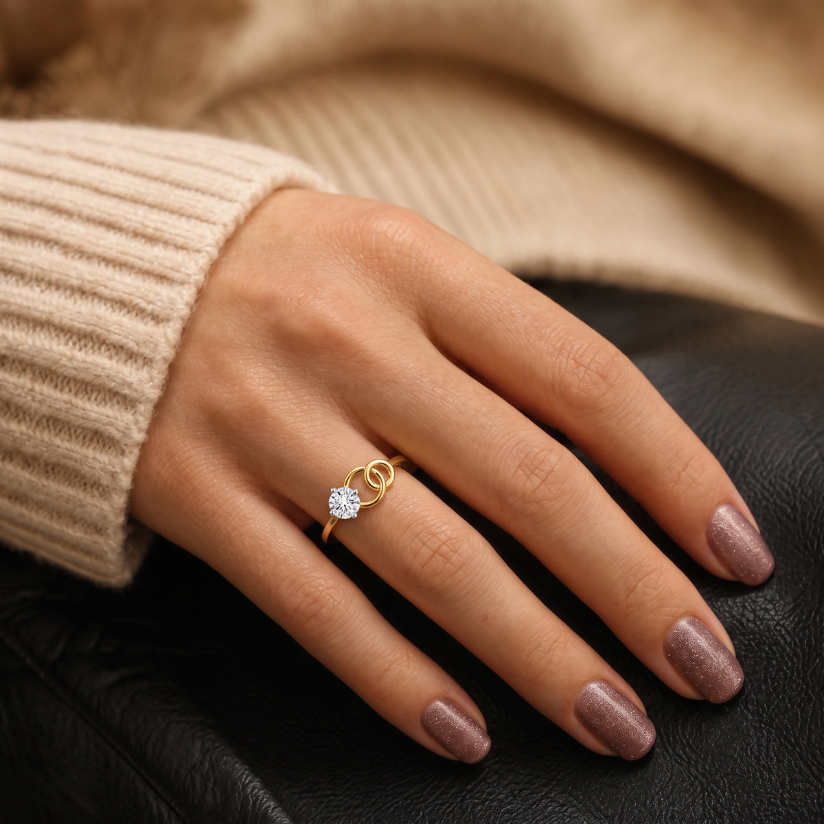 Diamond Interlocking Circle Ring